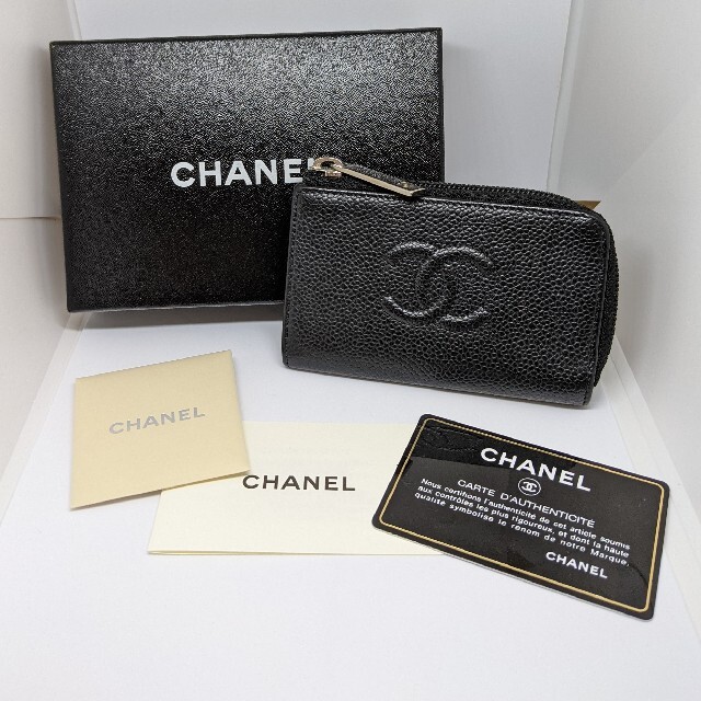 CHANEL(シャネル)の新品同様　CHANEL　シャネル　キーチェーン付　コインケース　完売　希少　レア レディースのファッション小物(コインケース)の商品写真