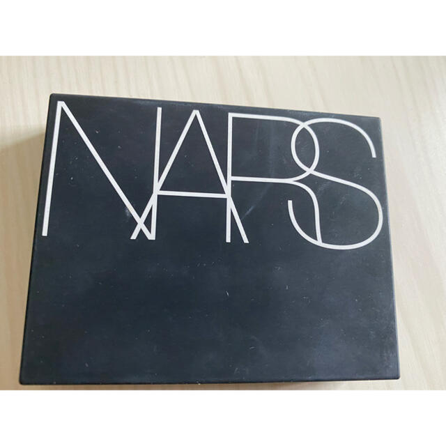 NARS(ナーズ)のパウダー コスメ/美容のベースメイク/化粧品(フェイスパウダー)の商品写真