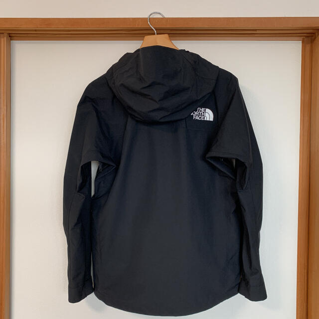 THE NORTH FACE(ザノースフェイス)のノースフェイス マウンテンジャケット L 黒 np61800 クリーニング済 メンズのジャケット/アウター(マウンテンパーカー)の商品写真