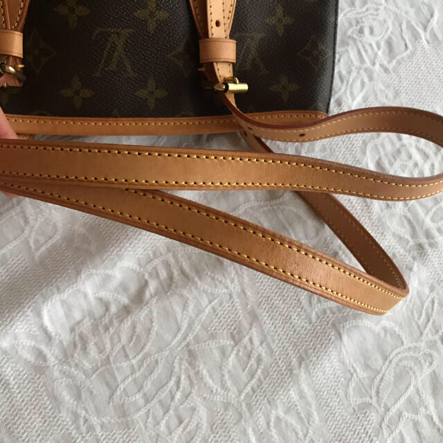 LOUIS VUITTON(ルイヴィトン)のヴィトン　モノグラム   バケツバック　PM レディースのバッグ(トートバッグ)の商品写真