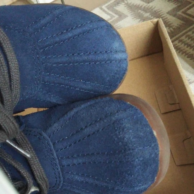 UGG(アグ)のUGG ムートンブーツ キッズ/ベビー/マタニティのベビー靴/シューズ(~14cm)(ブーツ)の商品写真
