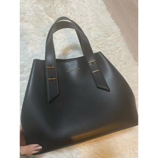 チャールズアンドキース(Charles and Keith)のCharles&Keith ハンドバッグ(ハンドバッグ)