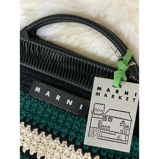 Marni(マルニ)の⭐︎新品未使用⭐︎ MARNI マルニ　クロシェバッグ レディースのバッグ(ハンドバッグ)の商品写真