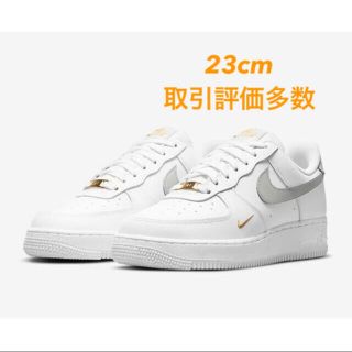 ナイキ(NIKE)のエアフォース1 エッセンシャル(スニーカー)