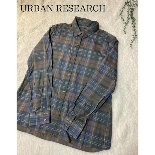 URBAN RESEARCH ROSSO(アーバンリサーチロッソ)のURBAN RESEARCH  チェックシャツ  トップス　freeサイズ レディースのトップス(シャツ/ブラウス(長袖/七分))の商品写真