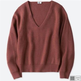 ユニクロ(UNIQLO)のUNIQLO U メリノブレンドVネックセーター(ニット/セーター)