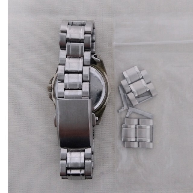 [値下げ]ハローキティ　腕時計 レディースのファッション小物(腕時計)の商品写真