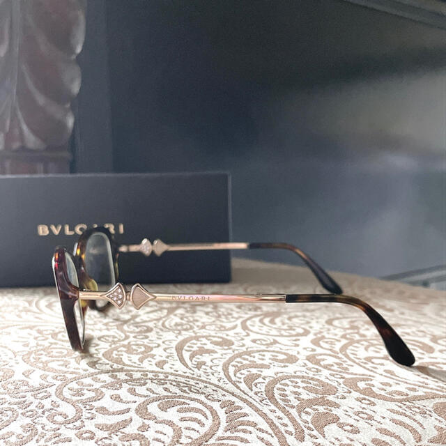BVLGARI ビジュー ベッコウ ブラウン ゴールドの通販 by ꒳ᵒ꒳ᵎᵎᵎLᵒᵛᵉᵧₒᵤ|ブルガリならラクマ - BVLGARI ブルガリ 眼鏡 メガネ 超激安低価