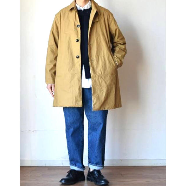 YAECA(ヤエカ)のEEL イール サクラコート ウォルナット S ステンカラーコート ベージュ メンズのジャケット/アウター(ステンカラーコート)の商品写真