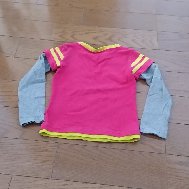 NIKE(ナイキ)のナイキ　ロンT　100 キッズ/ベビー/マタニティのキッズ服女の子用(90cm~)(Tシャツ/カットソー)の商品写真