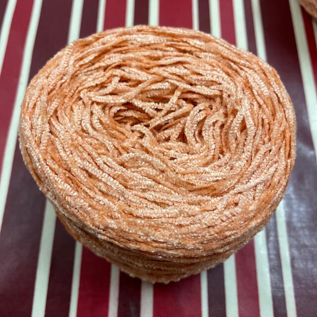 モール　毛糸　オレンジ系 ハンドメイドの素材/材料(生地/糸)の商品写真