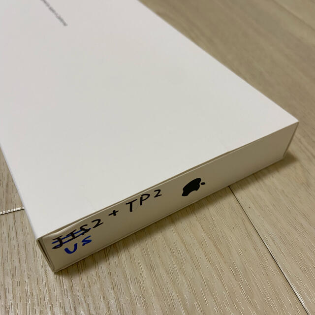 Apple(アップル)のAPPLE MAGIC TRACKPAD 2及びMagic Keyboard スマホ/家電/カメラのPC/タブレット(PC周辺機器)の商品写真