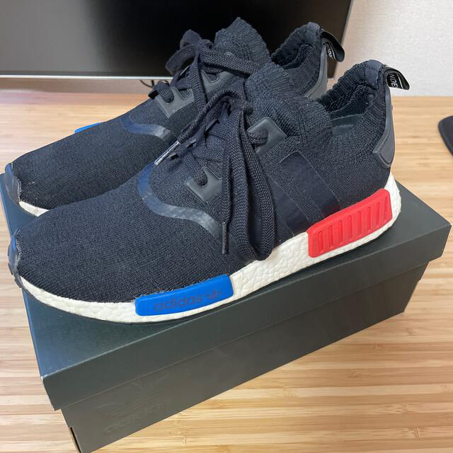 adidas NMD RNR PK ブラックレッド