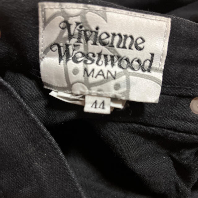 Vivienne Westwood(ヴィヴィアンウエストウッド)の本日限定価格！Vivienne Westwood ブラックデニム 44 メンズのパンツ(デニム/ジーンズ)の商品写真