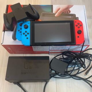 ニンテンドースイッチ(Nintendo Switch)の任天堂Switch(家庭用ゲーム機本体)