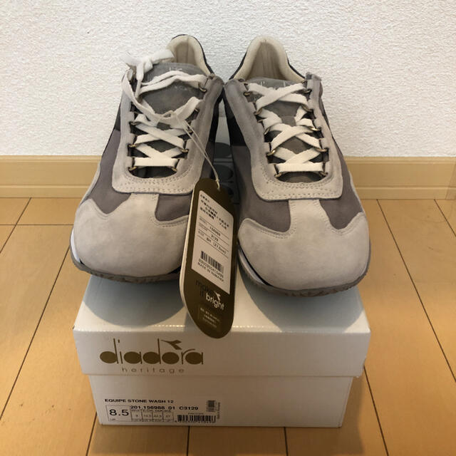 未使用　diadora heritage スニーカー　27.0