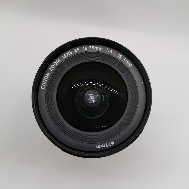 Canon(キヤノン)の中古美品 Canon EF16-35mm F4L IS USM  スマホ/家電/カメラのカメラ(レンズ(ズーム))の商品写真