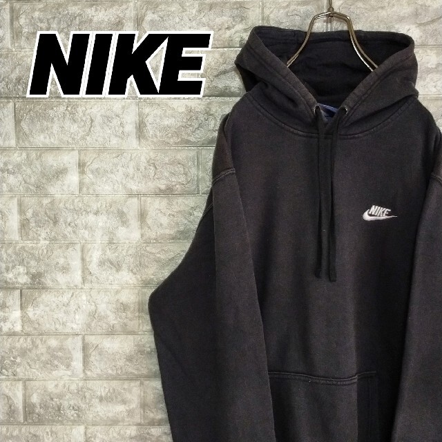 ナイキ ワンポイント刺繍ロゴ スウォッシュ プルオーバー パーカー 玄関先迄納品 NIKE ナイキ プルオーバー パーカー ブラック Lサイズ ワンポイント 刺繍