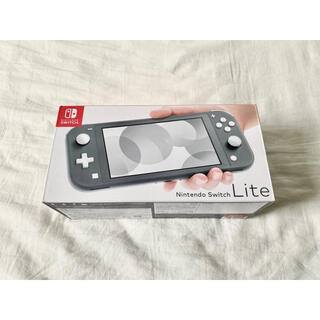 ニンテンドースイッチ(Nintendo Switch)の【本体】✨31日まで値下げ✨Nintendo Switch Lite グレー　(携帯用ゲーム機本体)