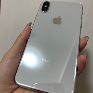 iPhone X シルバー　64GB （値下げしました）