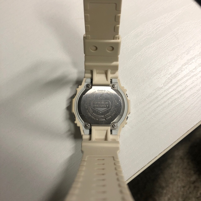 G-SHOCK(ジーショック)のCASIO G-SHOCK GLX-5600 ホワイト メンズの時計(腕時計(デジタル))の商品写真