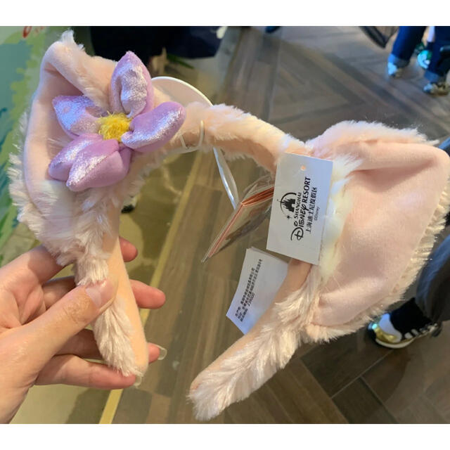 Disney(ディズニー)のリーナベルカチューシャ 上海ディズニー エンタメ/ホビーのおもちゃ/ぬいぐるみ(キャラクターグッズ)の商品写真