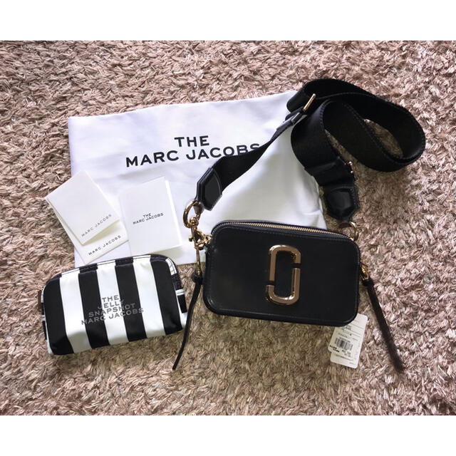 新品未使用★MARC JACOBS マークジェイコブス スナップショット★正規品 | フリマアプリ ラクマ