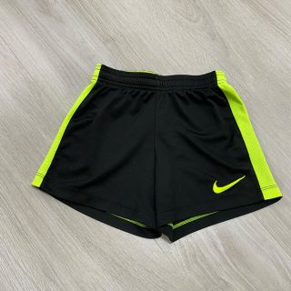 ナイキ(NIKE)のNIKE 短パン 110(パンツ/スパッツ)