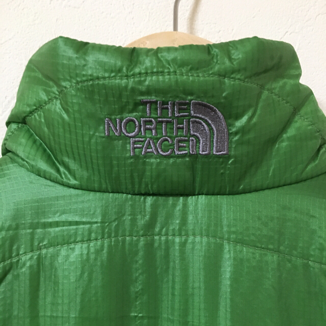 THE NORTH FACE(ザノースフェイス)のTHE NORTH FACE（ザノースフェイス） レディース アウター グリーン レディースのジャケット/アウター(ブルゾン)の商品写真