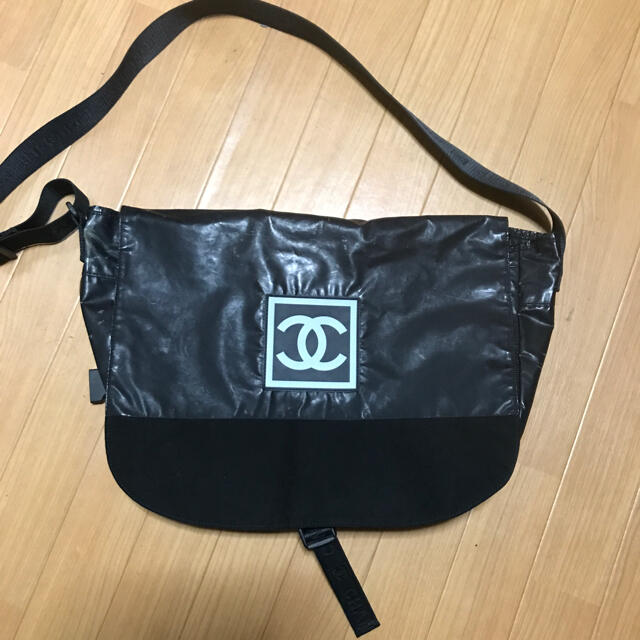 値下げ。CHANELショルダーバック