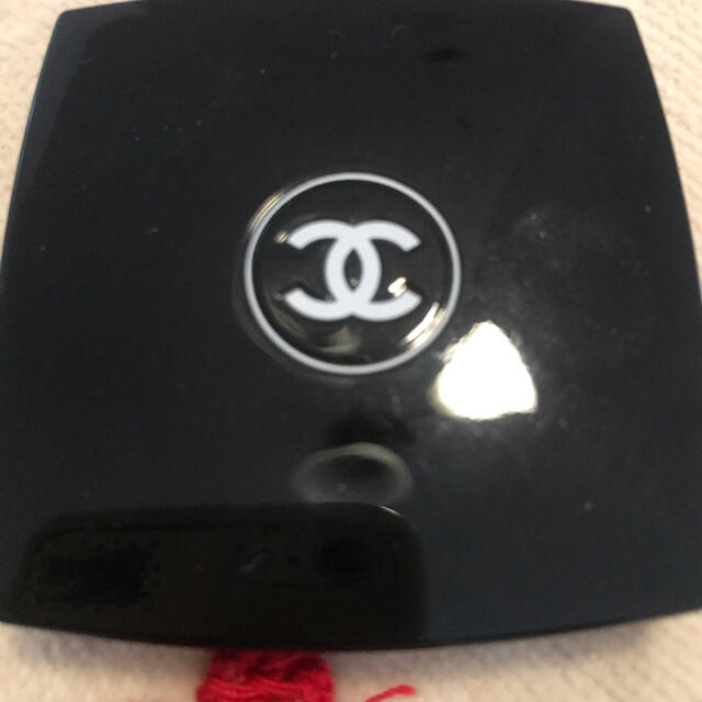 CHANEL(シャネル)のシャネル限定アイシャドウ コスメ/美容のベースメイク/化粧品(アイシャドウ)の商品写真