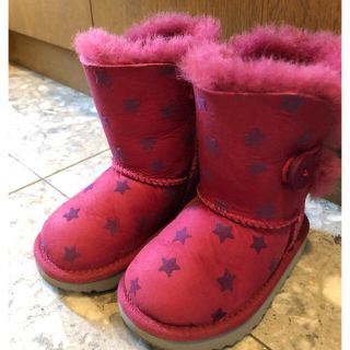 アグ(UGG)のUGG キッズ　ムートンブーツ　13.5cm(ブーツ)