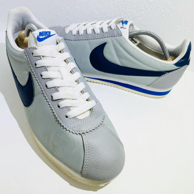 NIKE(ナイキ)のNIKE★CORTEZ/クラシック コルテッツ ナイロン★グレー×紺★27.5 メンズの靴/シューズ(スニーカー)の商品写真