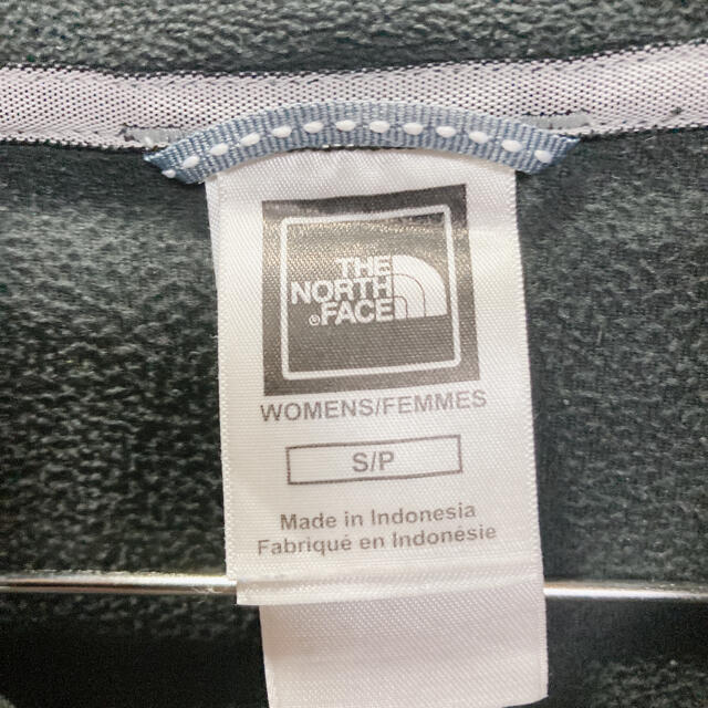 THE NORTH FACE(ザノースフェイス)の【THE NORTH FACE】ノースフェイス　フリース　海外輸入品　US古着 レディースのジャケット/アウター(その他)の商品写真