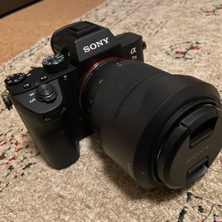 ソニー(SONY)のα7iii レンズキット 美品 おまけ付き(ミラーレス一眼)