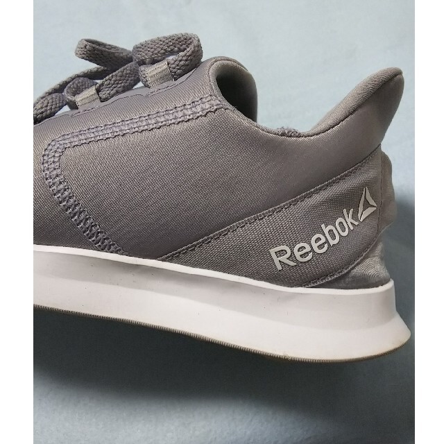 み様専・Reebokのジョギングシューズ スポーツ/アウトドアのランニング(シューズ)の商品写真