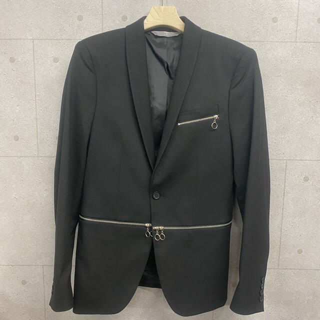 美品 ZARA ザラ 幾何学 光沢 ブラック スーツ ジャケット