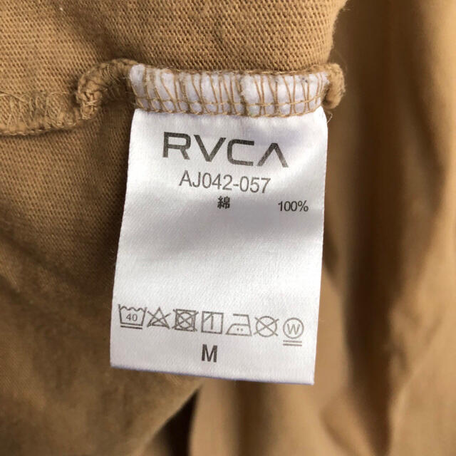 RVCA(ルーカ)のRVCA 袖プリント　長袖　Tシャツ　ルーカ　Mサイズ　ベージュ メンズのトップス(Tシャツ/カットソー(七分/長袖))の商品写真