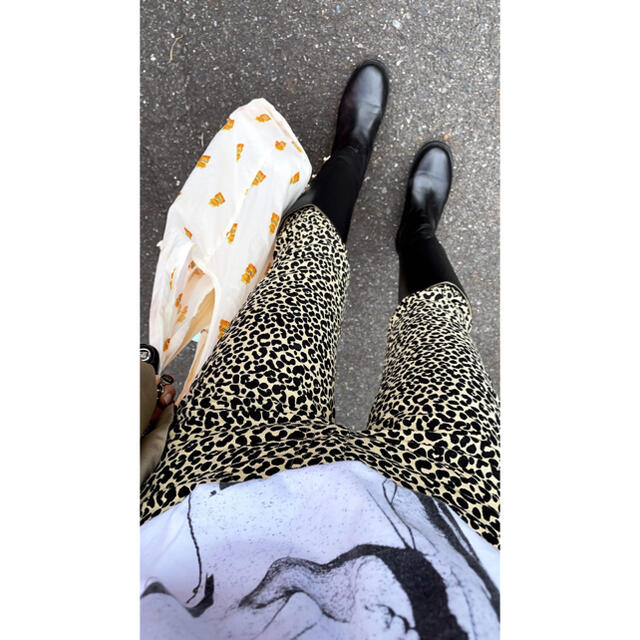 A.P.C(アーペーセー)のA.P.C. leopard pants.25日までお取り置き🧡 レディースのパンツ(デニム/ジーンズ)の商品写真