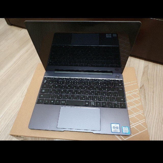 Huawei MateBook13 core i5 超美品