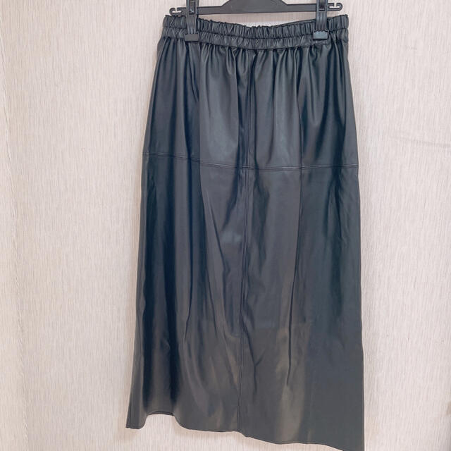 しまむら(シマムラ)の【新品未使用】しまむら フェイクレザー ロングスカート レディースのスカート(ロングスカート)の商品写真