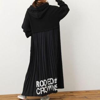 ロデオクラウンズワイドボウル(RODEO CROWNS WIDE BOWL)の【WEB限定アイテム】ﾊﾞｯｸﾌﾟﾘｰﾂﾊﾟｰｶｰﾏｷｼﾜﾝﾋﾟｰｽWL(ロングワンピース/マキシワンピース)