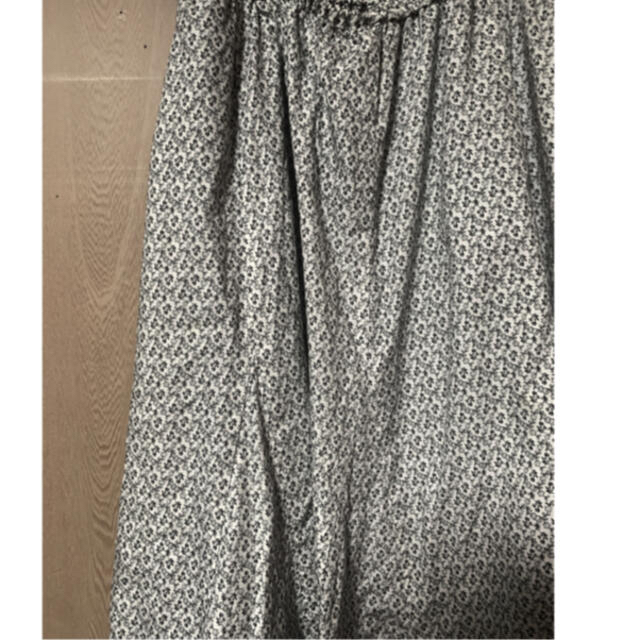 fig London(フィグロンドン)のfig london 花柄　スカート　mute mermaid SK レディースのスカート(ロングスカート)の商品写真