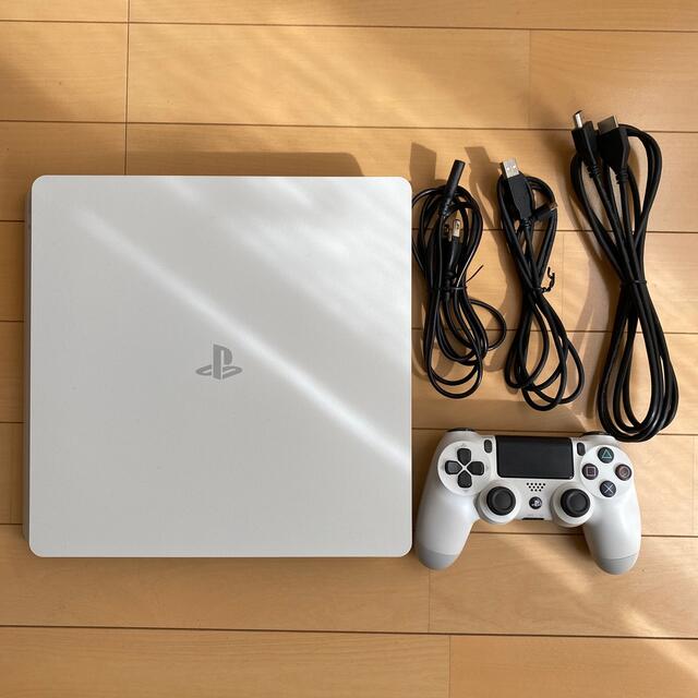 PlayStation4(プレイステーション4)のPlayStation4 本体 (ゲームソフト付き) エンタメ/ホビーのゲームソフト/ゲーム機本体(家庭用ゲーム機本体)の商品写真