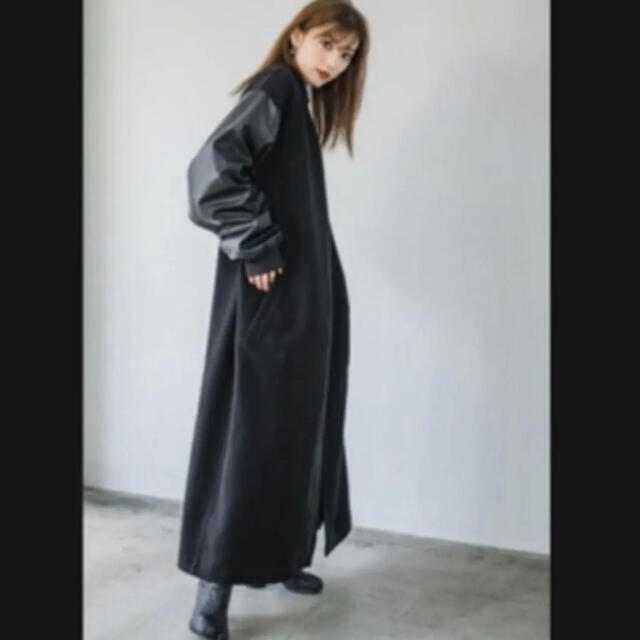 【返品送料無料】 MOMENT】Faux 【LEANN leather coat sleeve ロングコート