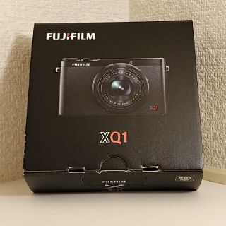 フジフイルム(富士フイルム)の(ナチュール様専)富士フィルム　XQ1(互換バッテリーx2 チャージャーセット)(コンパクトデジタルカメラ)