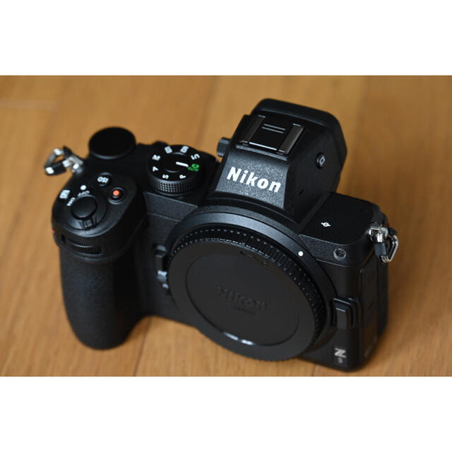 Nikon(ニコン)の【りょうせい様専用】(未使用)Nikon z5 ＋ Z 24-70F4 S スマホ/家電/カメラのカメラ(ミラーレス一眼)の商品写真