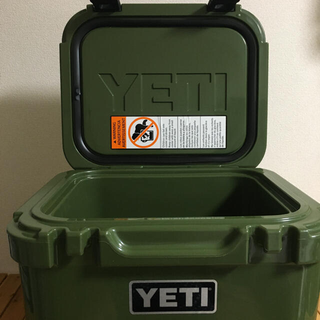 YETI クーラーボックス ローディー 24