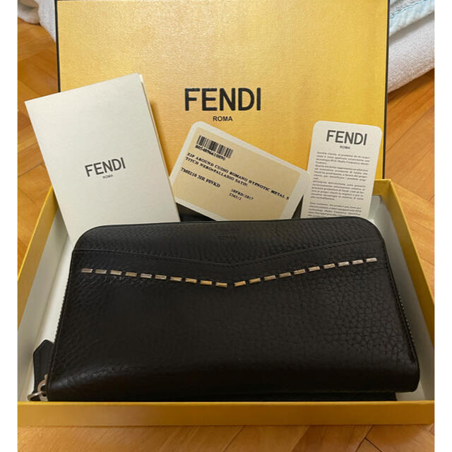 FENDI(フェンディ)のFENDI長財布 メンズのファッション小物(長財布)の商品写真