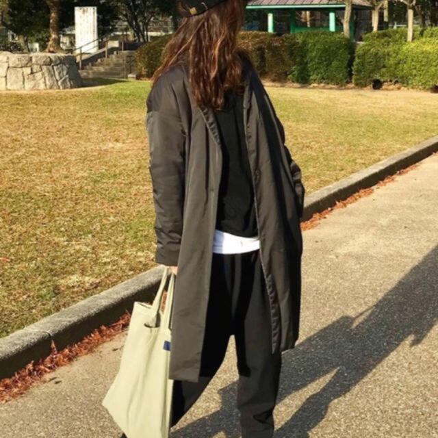 新品 中綿チェスターコート AZUL BY MOUSSY | clipa.md
